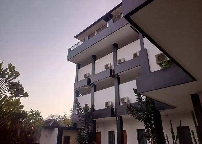 Grand Avenue Bali